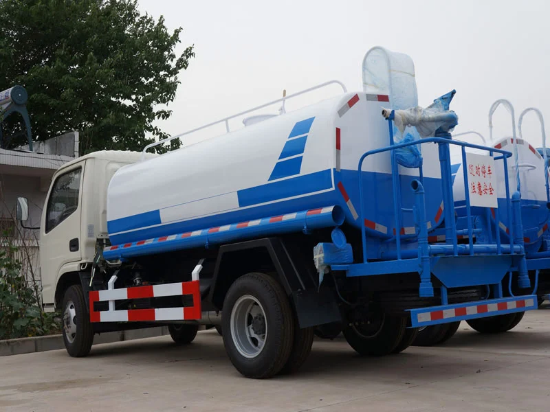 Chengli water truck — manufacturer photograph 2