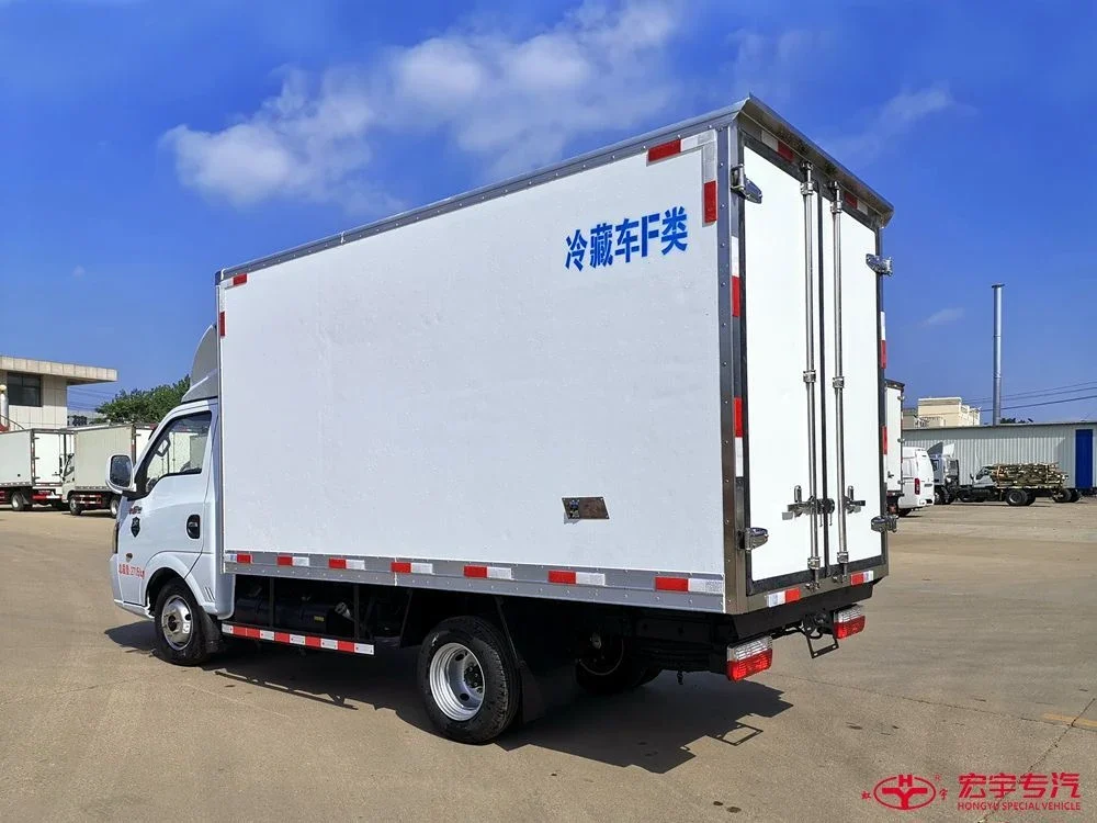 Hongyu Dongfeng Tuyi Refrigerated Truck — reference view 4