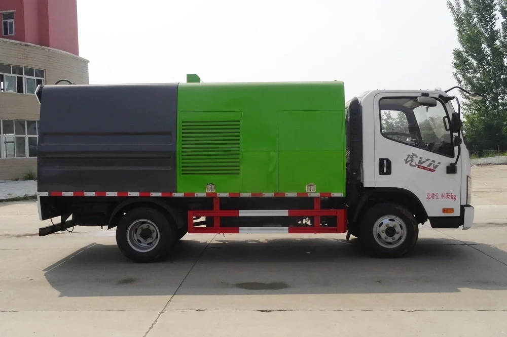 Hongyu FAW Guardrail Cleaning Truck — reference view 3