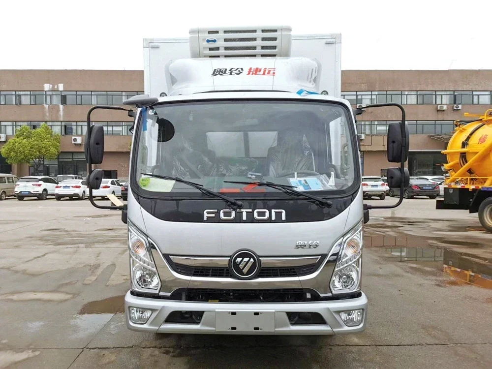 Hongyu Foton Aumark Refrigerated Truck — reference view 2