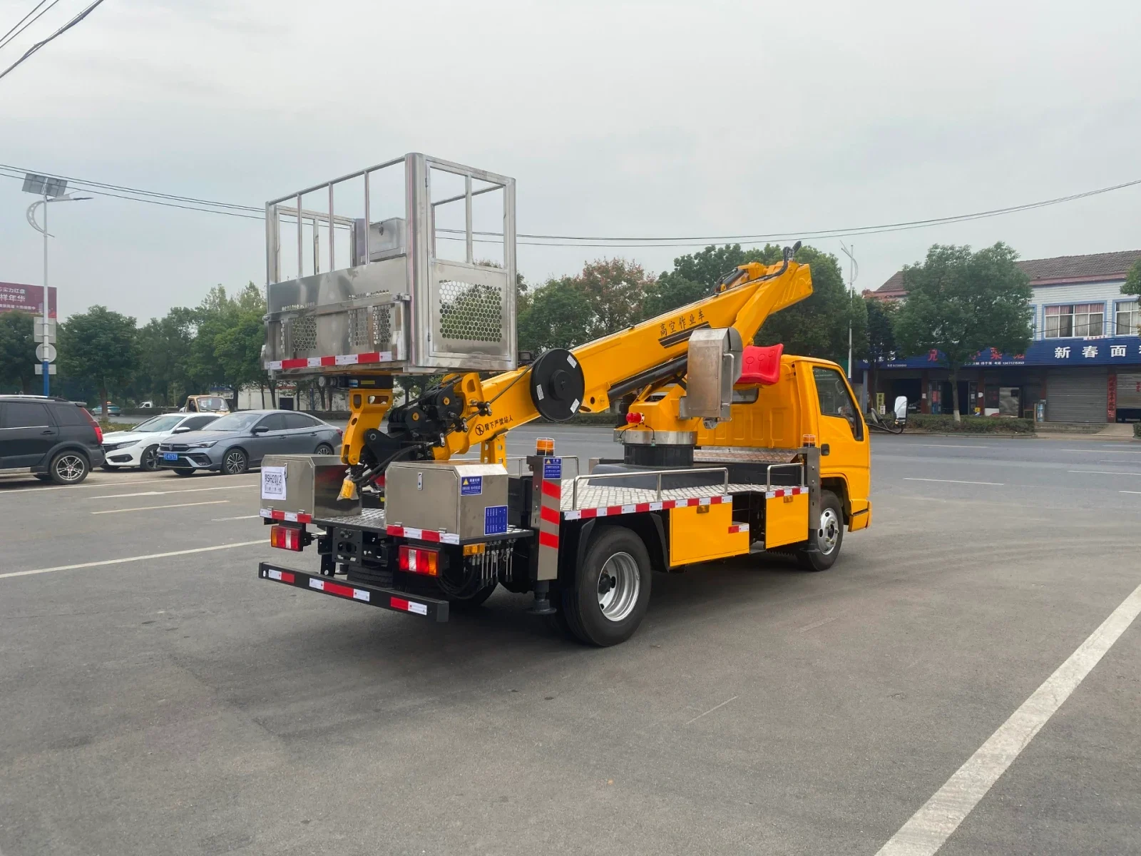 Hongyu JMC 23 m Aerial Work Platform — reference view 4