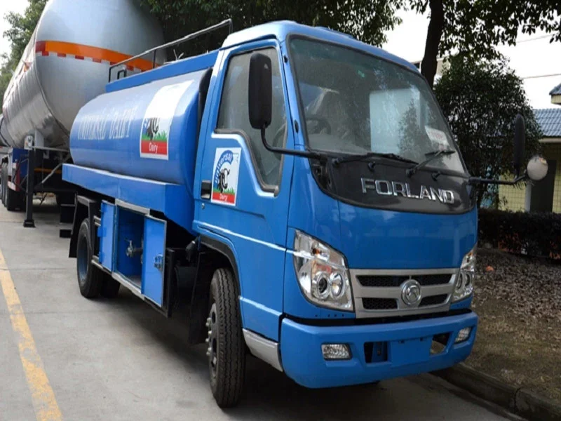 CLW Foton 3 m³ Milk Tanker — reference view 2