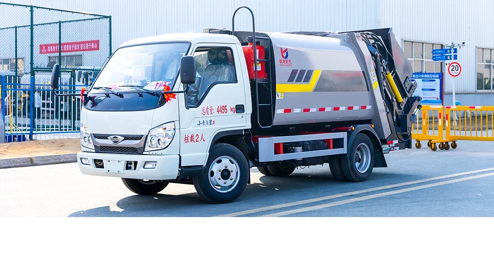 Kaili Foton 5.8 m³ Garbage Compactor — reference view 2