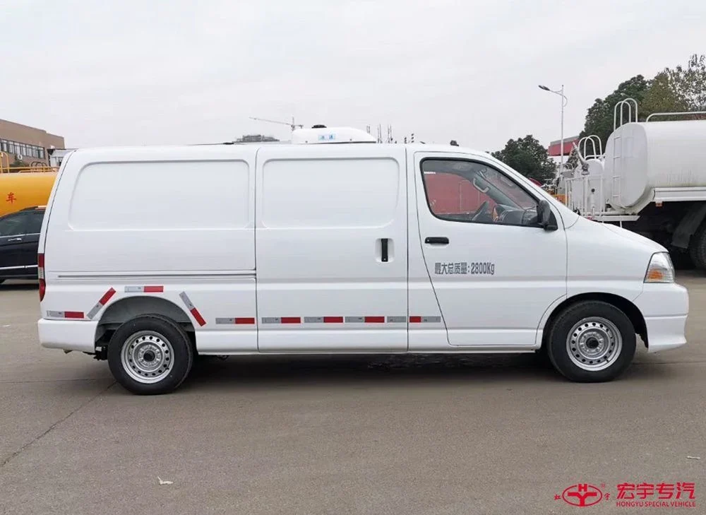 Hongyu Jinbei Refrigerated Van — reference view 2