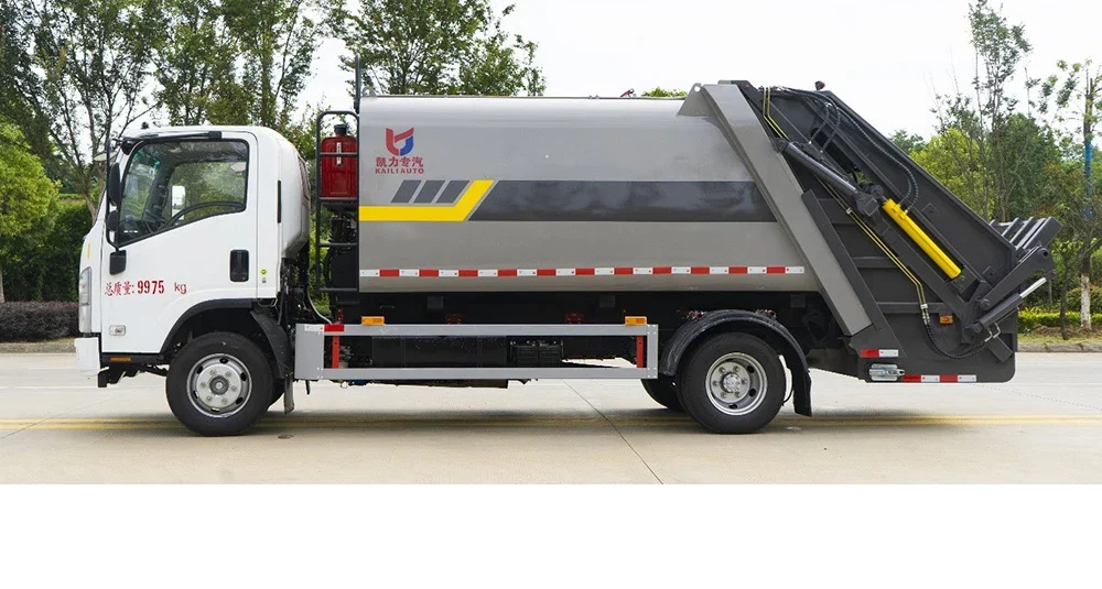 Kaili Foton 5.8 m³ Garbage Compactor — reference view 4
