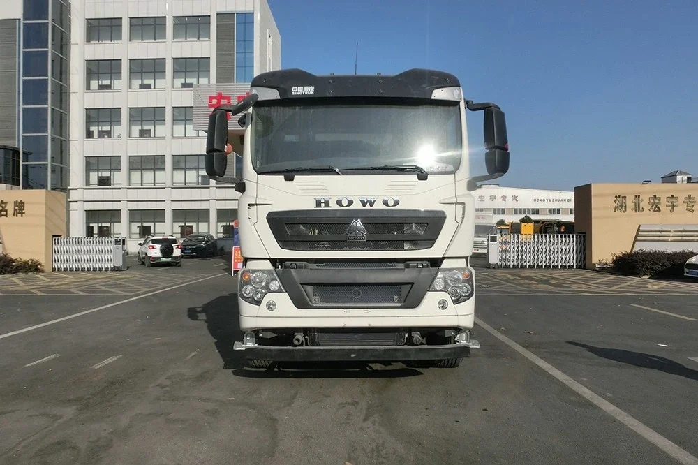 HOWO Four-Axle Heavy Recovery Truck: Specifications and Selection Guide